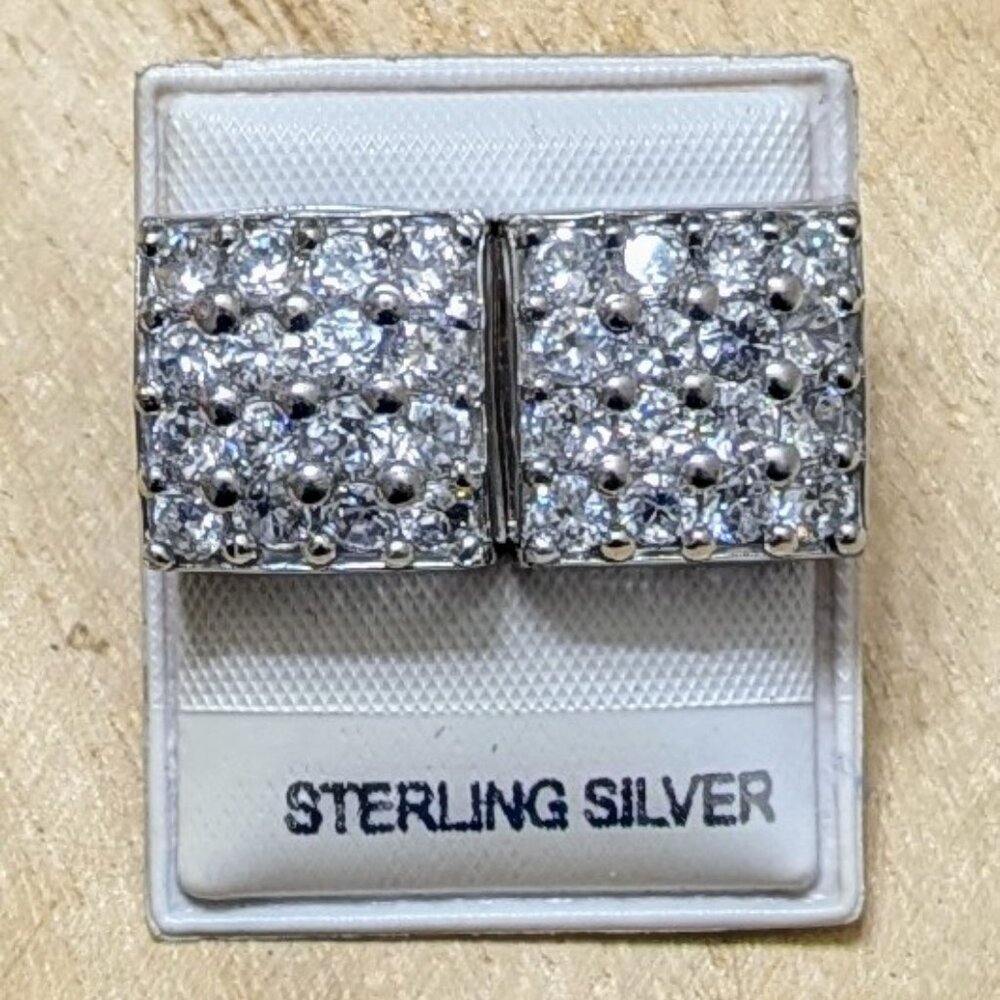 🆕.925 STERLING SILVER SQUARE CLUSTER CUBIC ZIRCONIA STUD EARRINGS - UNISEX